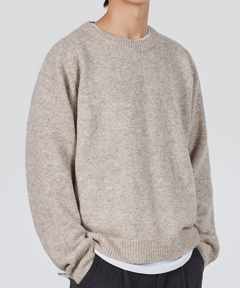 overfit soft round coloring knitwear ivory